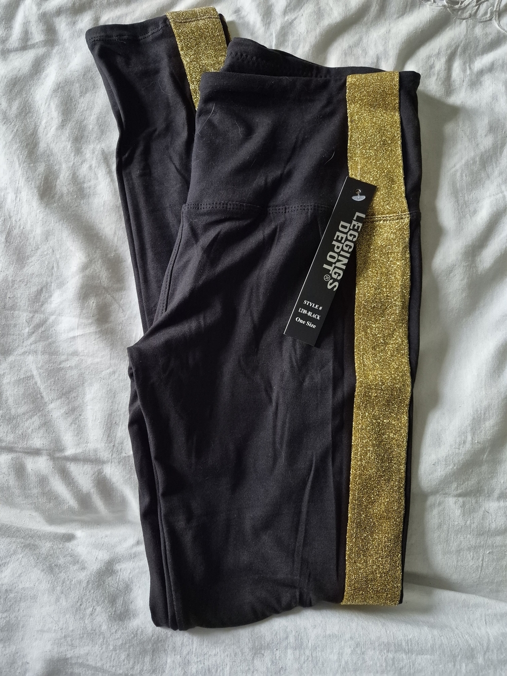 Leggings Depot Black Leggings with Gold Glitter Side Panel